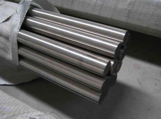 AiSi ASTM สแตนเลสเหล็กเส้นกลมเหล็กกล้าคาร์บอนสูง Forged Round Bar